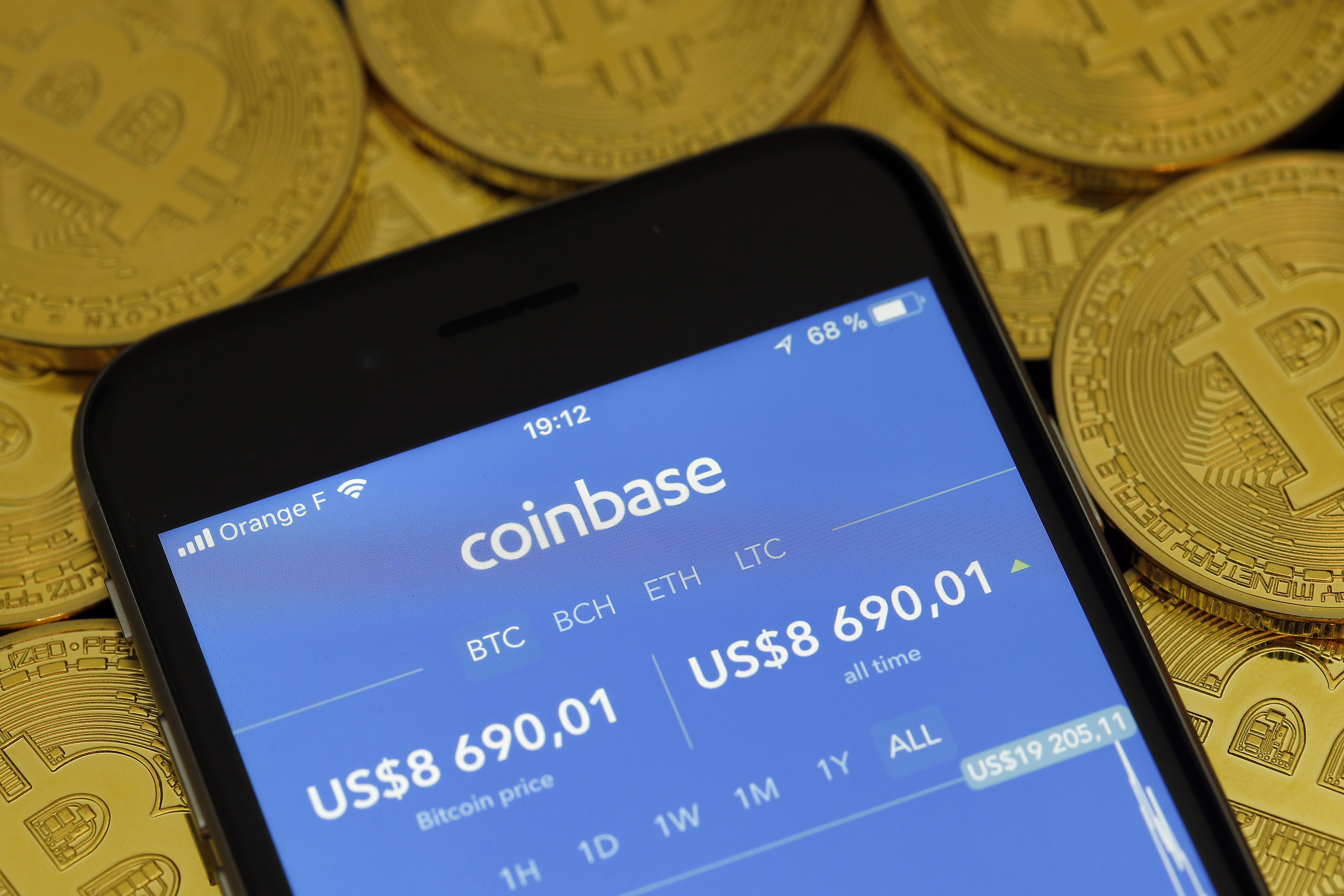 Coinbase lets you convert your tokens into gift cards ...